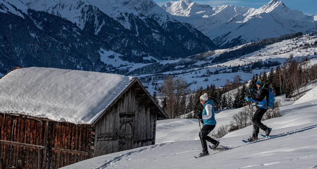 Abstieg mit dem Piz Terri im Hintergrund