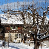 maisons anciennes bien entretenues à Disla