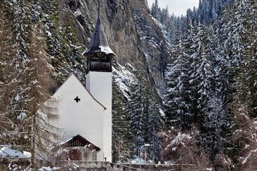 Evangelische Kirche Safien Platz (oua_64796975_image)