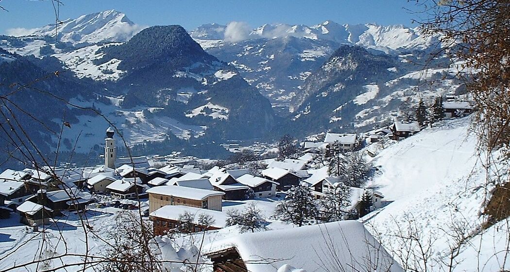 Fanas ist eines der sonnigsten Dörfer Graubündens