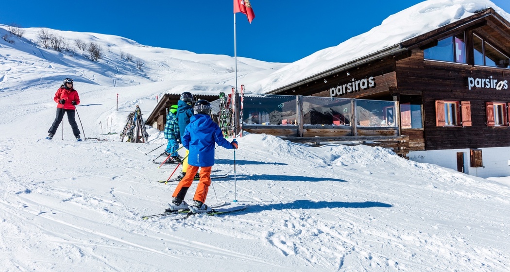 Berggasthaus Parsiras im Winter