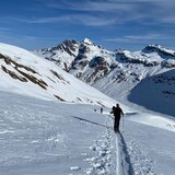 Montée sur la première épaule marquante
