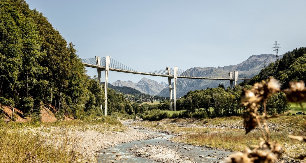 Serneuser-Loop (oua_65541139_image)