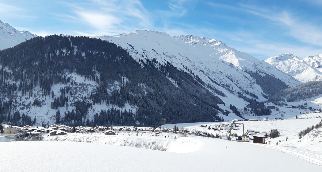 Sedrun mit Tgom und Maler