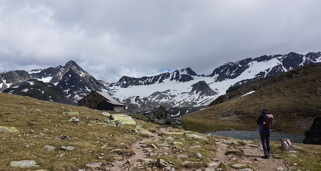 Grialetsch-Hütte