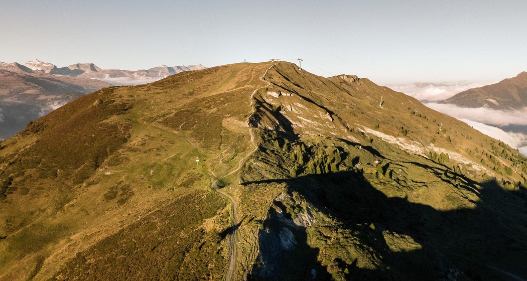 Gratwanderung zwischen Piz Mundaun und Péz Sezner