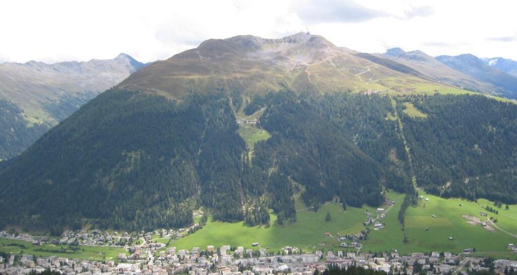 Etappe 16: Blick von oben auf Davos
