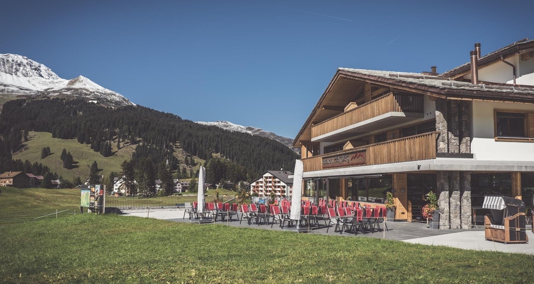 Restaurant Heimberg Aussenansicht Sommer