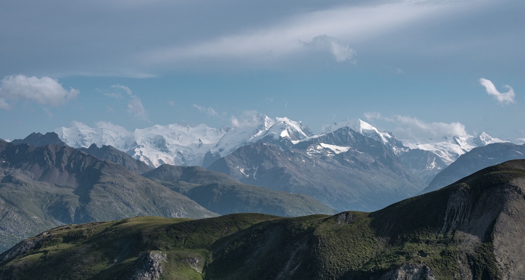 Blick von der Es-cha Hütte