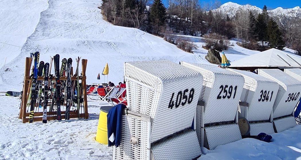 James Beach Bar (oua_67022275_image)