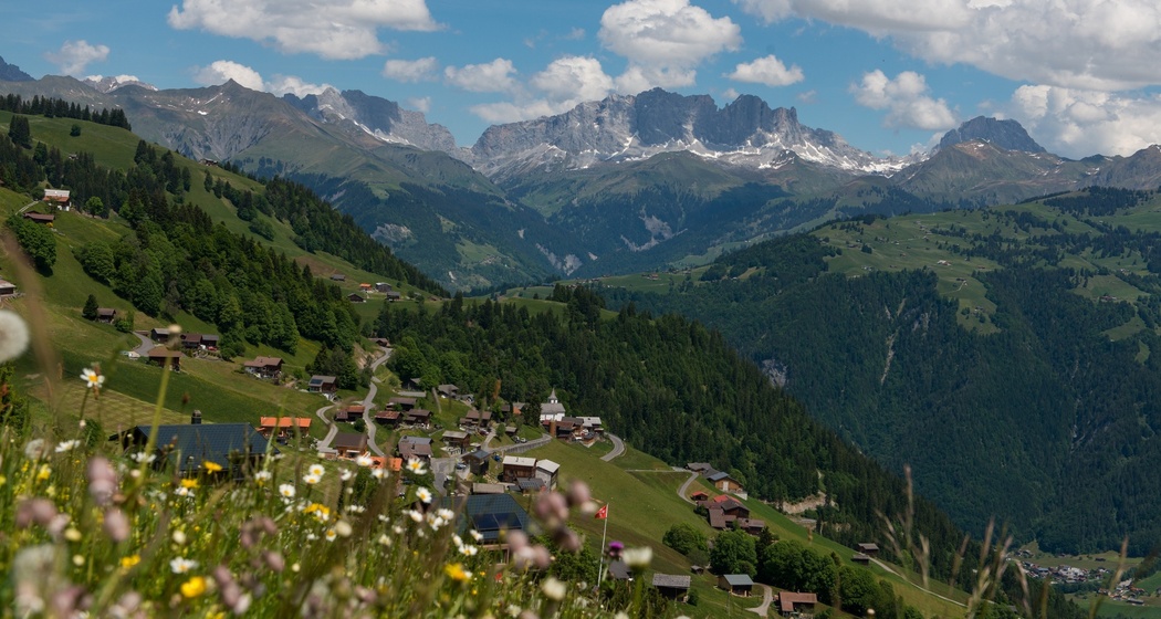 Das Dorf Furna im Sommer
