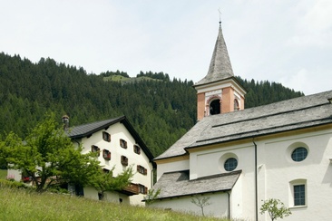Church of St. Lutzi in Lain