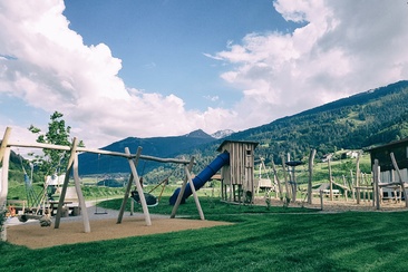 Spielplatz Jenaz (oua_67447376_image)