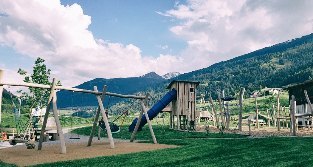 Spielplatz Jenaz (oua_67447376_image)