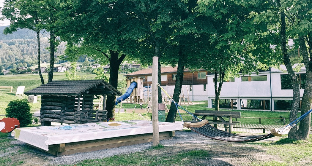 Spielplatz Jenaz (oua_67447377_image)