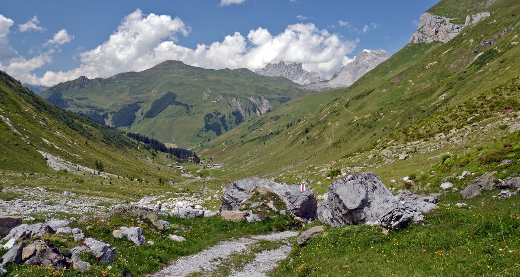 Blick aus dem Gafiental in Richtung Chüenihorn