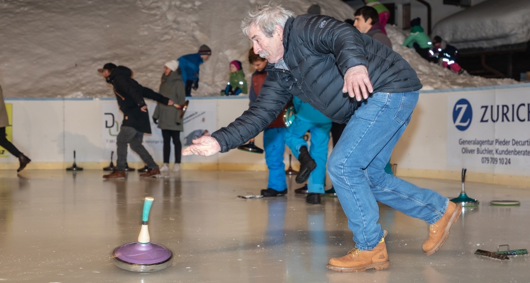 Natureisfeld Surcuolm