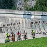 Panixer Stausee. It used to be Suworow, today it is gravel bikers. That is much more fun nowadays. And then this view from the dam wall!