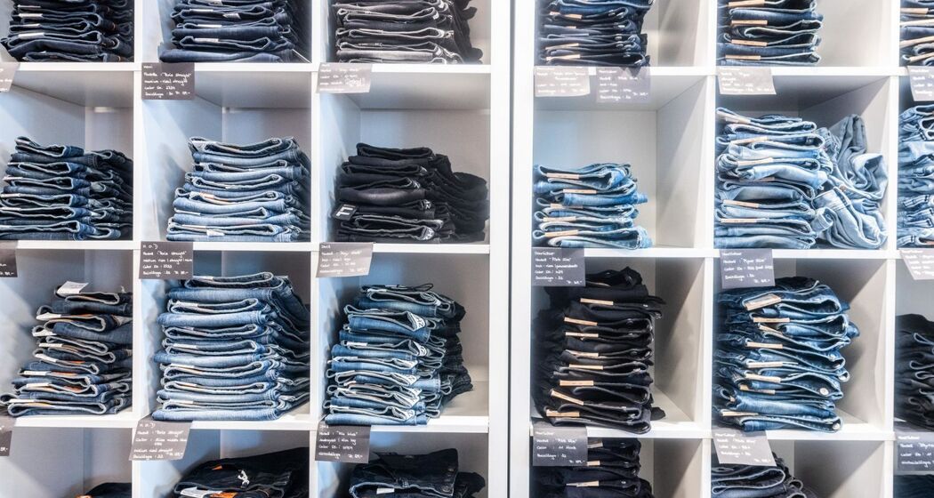 1560 Davos sale & service AG (oua_70715569_image)