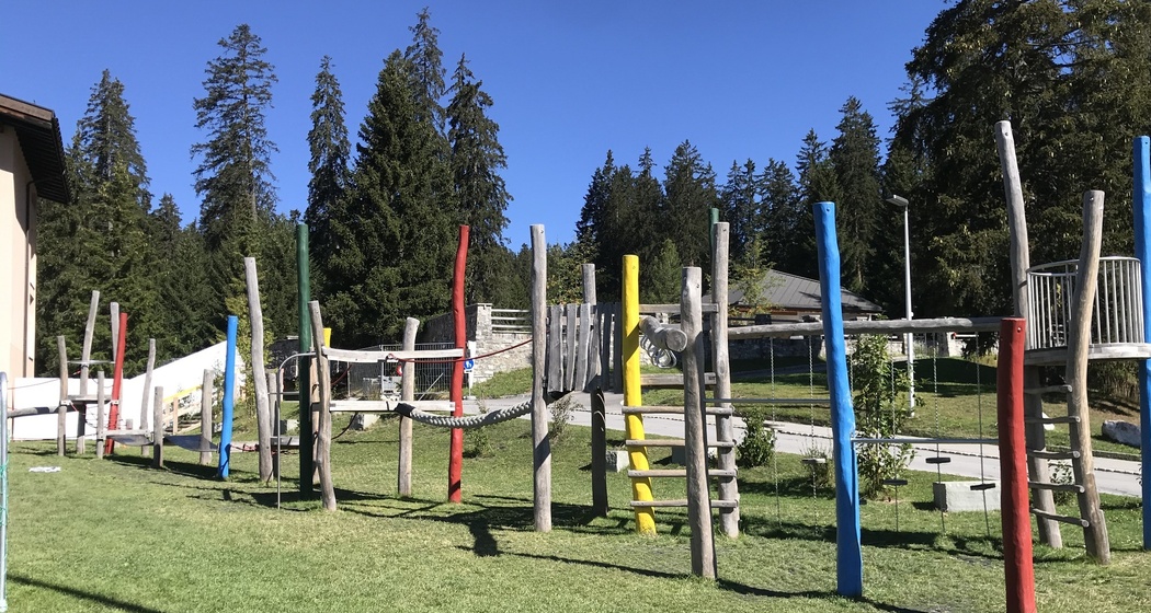 Spielplatz beim Schulhaus Lenzerheide