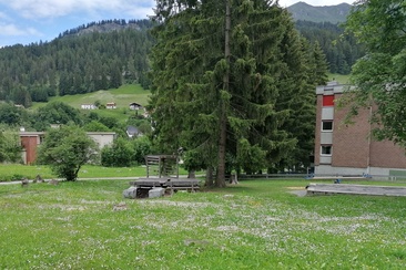 Feuerstelle beim Spielplatz Pradafenz