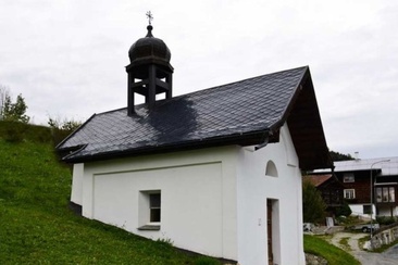 Das Foto zeigt die Kapelle St. Joseph in Dardin
