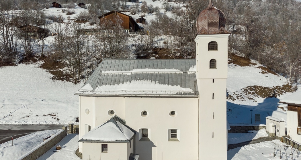 Das Foto zeigt die Kapelle St. Sebastian in Dardin
