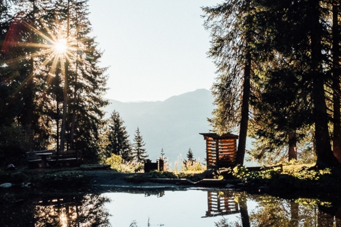 Das Foto zeigt die Feuerstelle Palius Pastg in Schlans