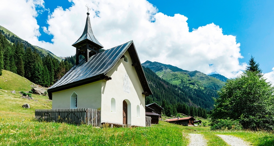 Das Foto zeigt die Kapelle St. Antonius in Run