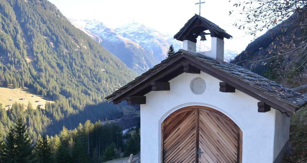 Das Foto zeigt die Kapelle St. Benedikt Crest in Tenigerbad