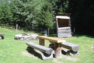 Aufnahme des Lagerplatzes Plaun Asch in Andiast.