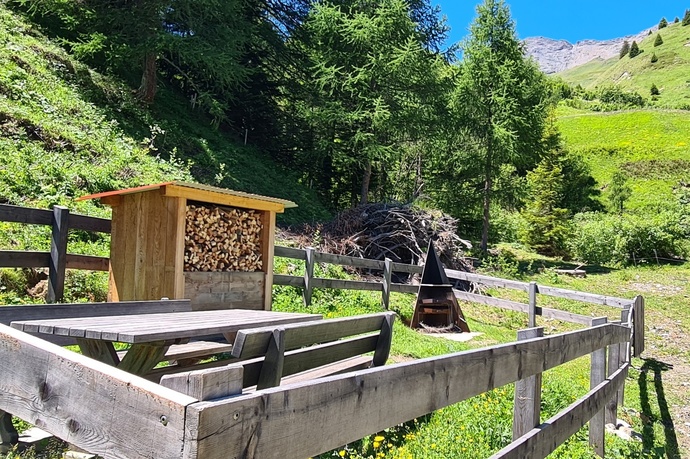 Grillstelle Cre digl Lai (oua_71963602_image)