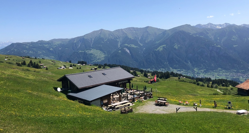 Restaurant Parsiras mit Aussicht