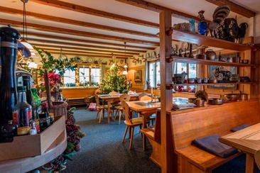 Ustria Crusch Alva (oua_72756181_image)