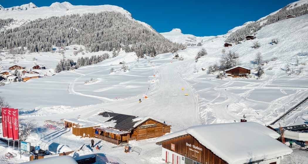 La Famusa (oua_72756401_image)