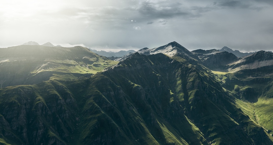 Bärenhorn mit Teischer im Vordergrund