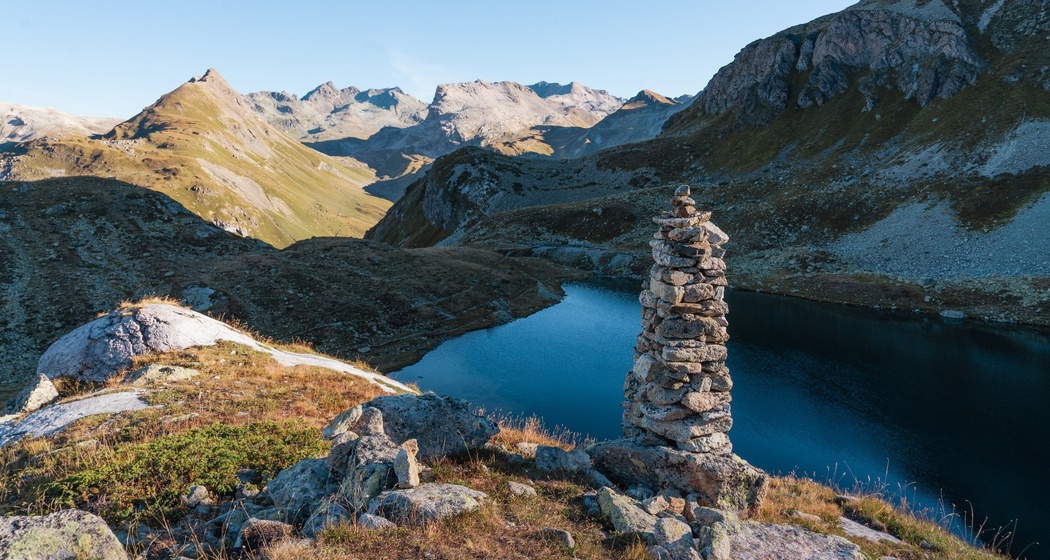 Landschaftlich reizvolle Wanderung nach Plaun da Lej über Fuorcla Grevasalvas (oua_73739060_image)