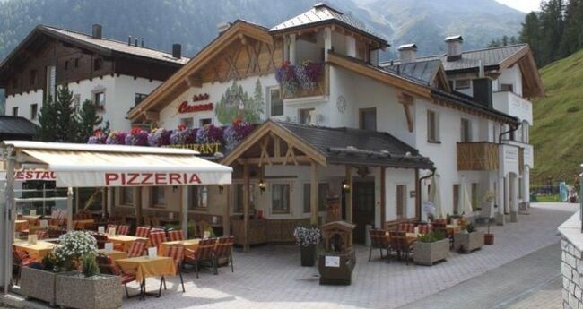 Elektroauto-Ladestation Hotel Camona und Apart Hotel Walserhof (oua_73797550_image)