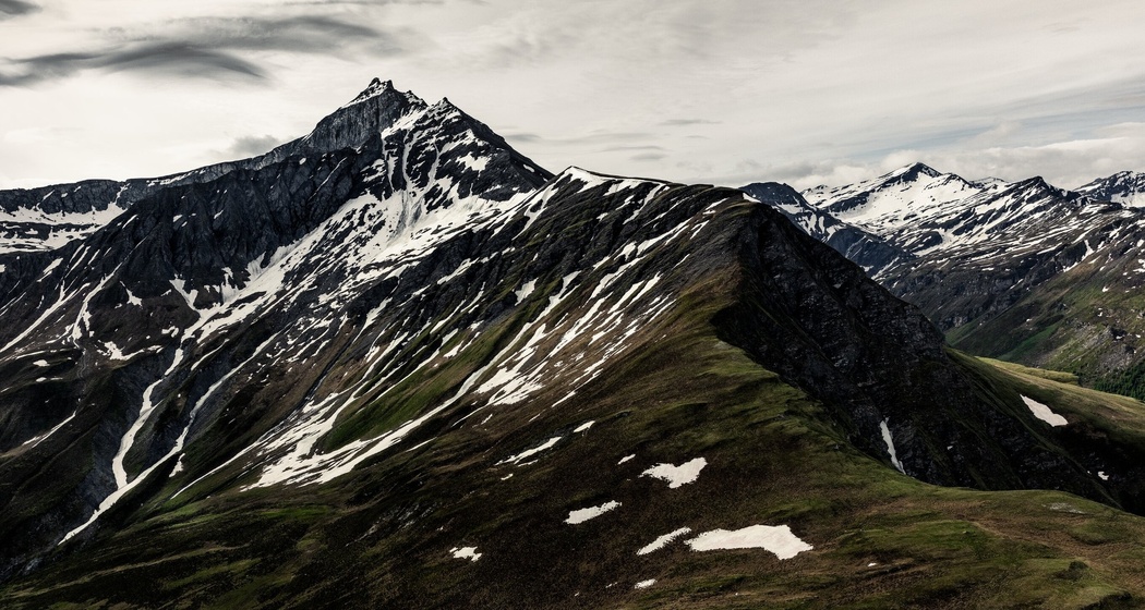 Piz Tomül im Frühling