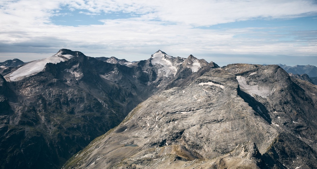 Pizzo Cassinello mit Soredapass im Vordergrund