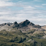 Fanellhorn mit Güferhorn im Hintergrund