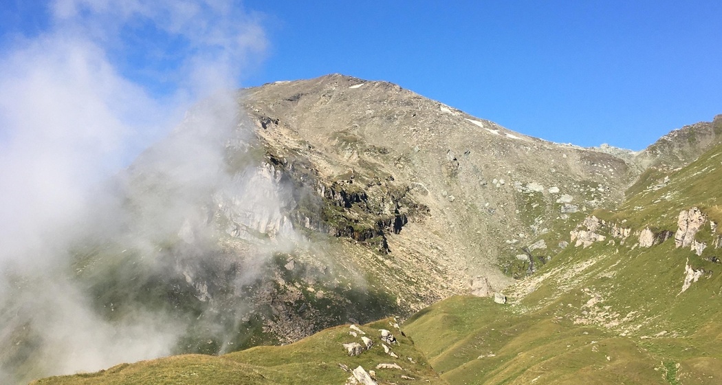 Blick vom Bleschaturra zum Faltschonhorn