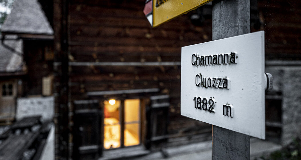 Wanderung von Zernez zur Chamanna Cluozza in den Livigno-Alpen (oua_73860970_image)