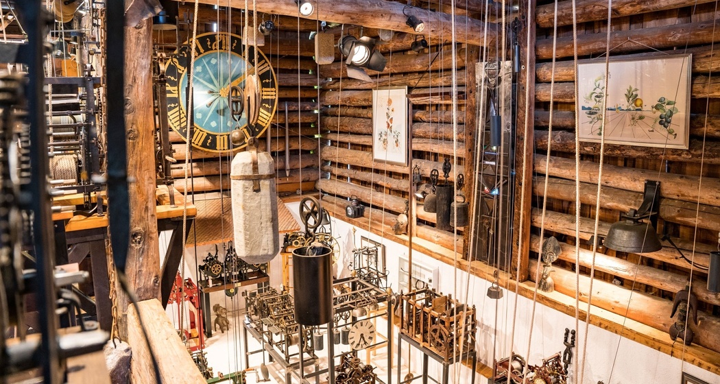 Ausstellung Turmuhrenmuseum Tartar