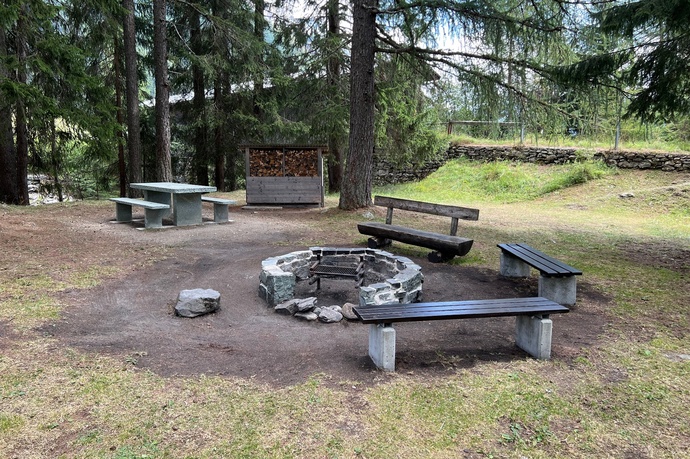 Tamboboden fireplace