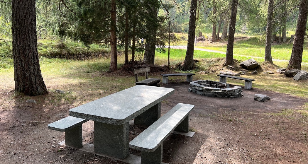 Feuerselle Tamboboden