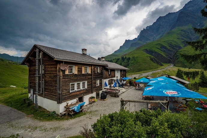 Mountain Restaurant Turrahus