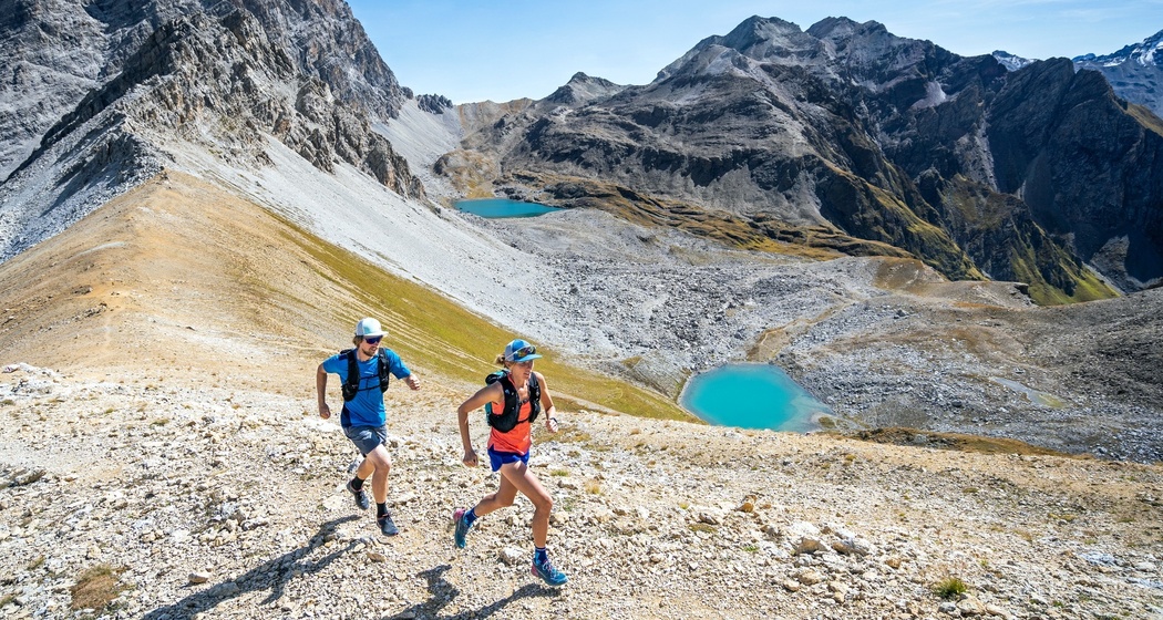 Auf dem Grat oberhalb Lai Grond und Laiets in Richtung Orgelspass