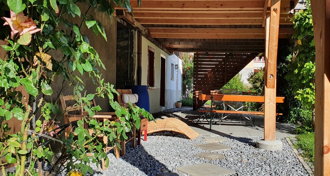 La Terrassa in Ladir mit Liegestühle