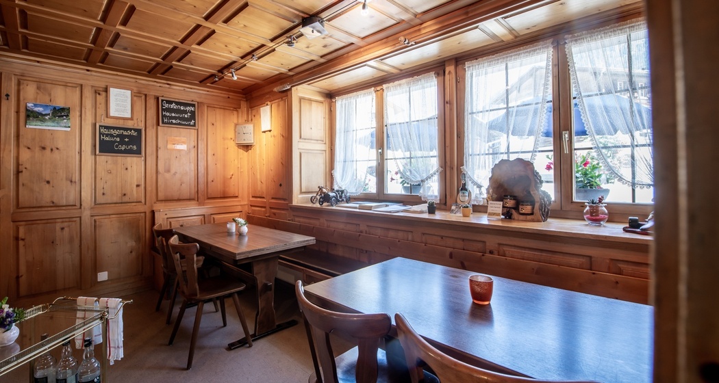 Innenausstattung Ustria Mundaun in Castrisch